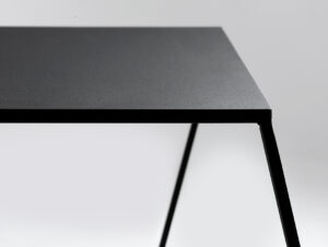 Šoninis staliukas ZAK METAL 80 - juodas